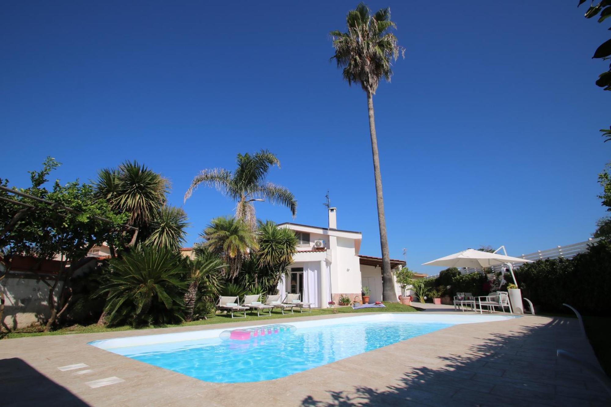 Edri Beach House - Villa Con Piscina Pontecagnano Eksteriør billede