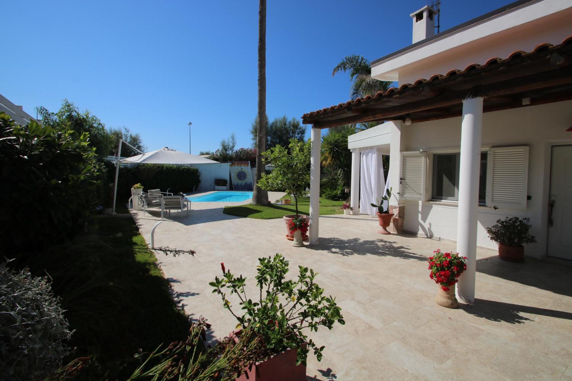 Edri Beach House - Villa Con Piscina Pontecagnano Eksteriør billede